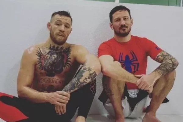 Trenér věří, že se McGregor letos vrátí do boje a odhalil 3 jména, která by v něm mohla zažehnout oheň