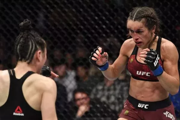 UFC 275, kterému bude vévodit bitva Procházky s Teixeirou, dostane nejspíš další velmi zajímavý zápas