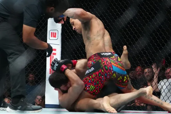 Unikly okolnosti tvrdého výprasku. Pereirův soupeř řešil před zápasem závažný problém