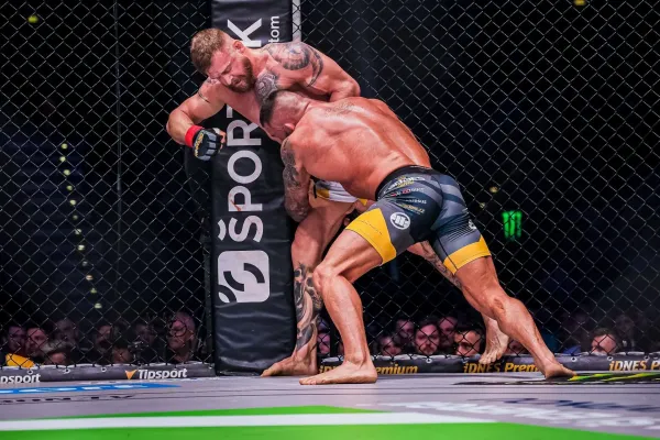 Vadí mi, že jsem nemohl Kincla zmlátit dvakrát, trápí Vémolu