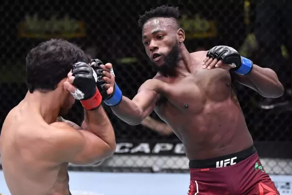 Válečník z UFC přišel o hvězdného soupeře a praskly mu nervy