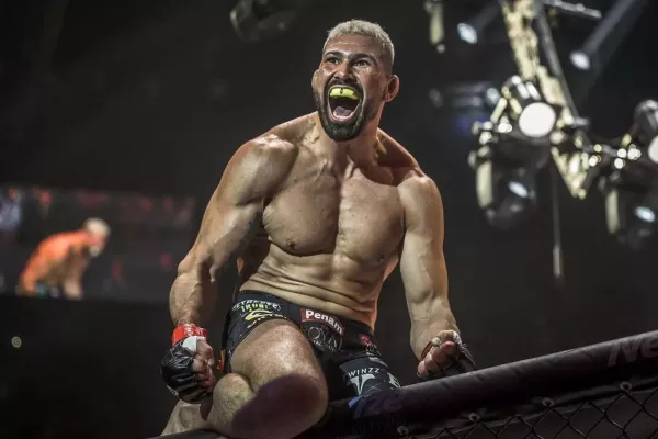 Végh dal nahlédnout pod pokličku nové MMA organizace