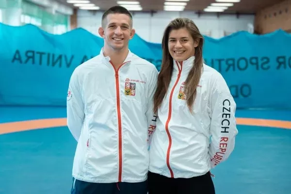 Vzhůru za medailemi! Česká reprezentace zápasu vyrazila na MS, kdo přiveze cenný kov?