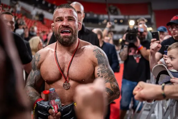 Z bojovníka hercem. Vémola se představí v ambiciózním filmu