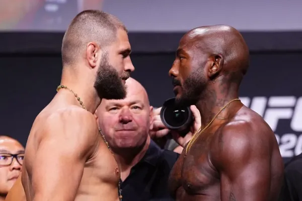 Žádné nahodilé blbosti, říká Procházka. Ankalaev slíbil lidem pláč