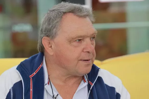 Zemřel olympijský vítěz a dvojnásobný mistr světa v zápase Mácha