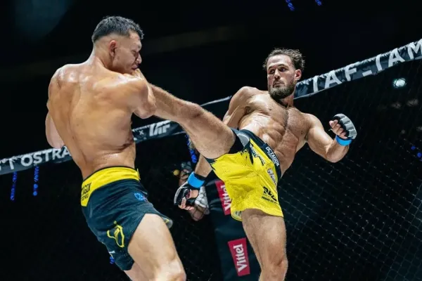 Změna na kartě RFA. Čech je mimo hru, jeho soupeř bojovat nebude